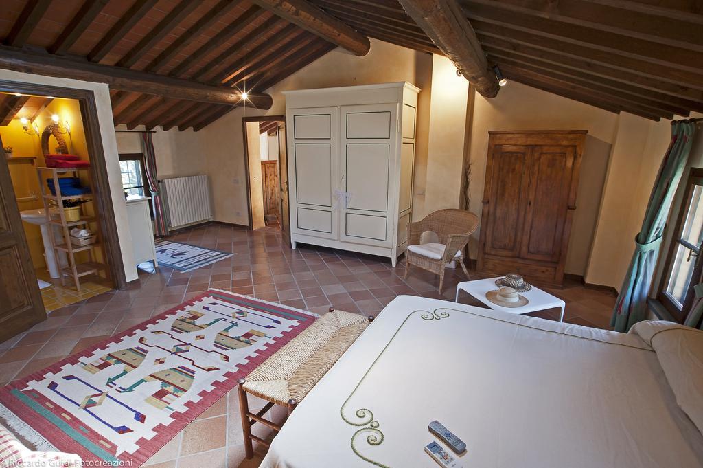 Bed And Breakfast Casa Formica Кашина Экстерьер фото