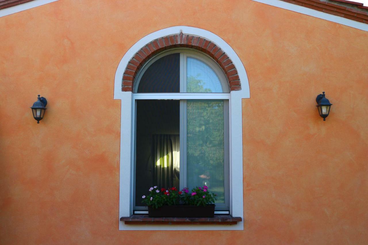 Bed And Breakfast Casa Formica Кашина Экстерьер фото